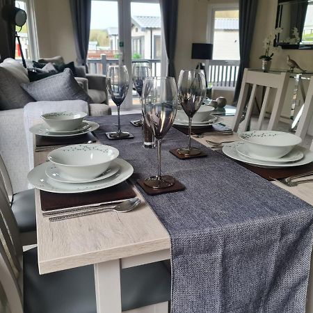 The Ceredigion - Plot 26, Woodlands Lodge Retreat, New Quay, West Wales Llanina Extérieur photo