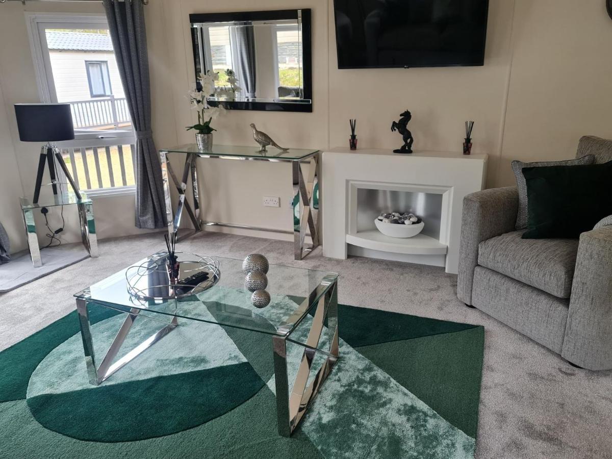 The Ceredigion - Plot 26, Woodlands Lodge Retreat, New Quay, West Wales Llanina Extérieur photo